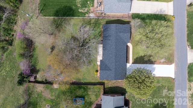 715 Sunridge Drive, Lincolnton, NC 28092