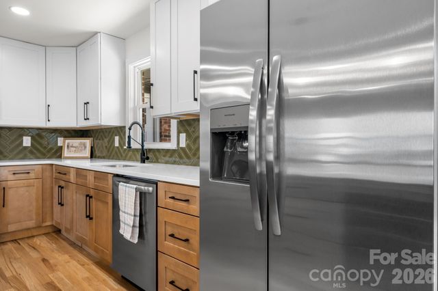 715 Sunridge Drive, Lincolnton, NC 28092