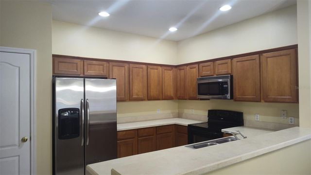 7129 RED LANTERN DRIVE 7129, Harmony, FL 34773