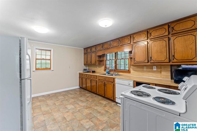 108 JONES AVENUE, Hueytown, AL 35023