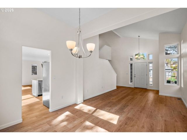 15469 Nw TRAKEHNER Way, Portland, OR 97229