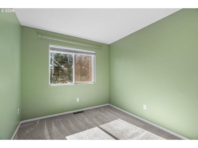 15469 Nw TRAKEHNER Way, Portland, OR 97229