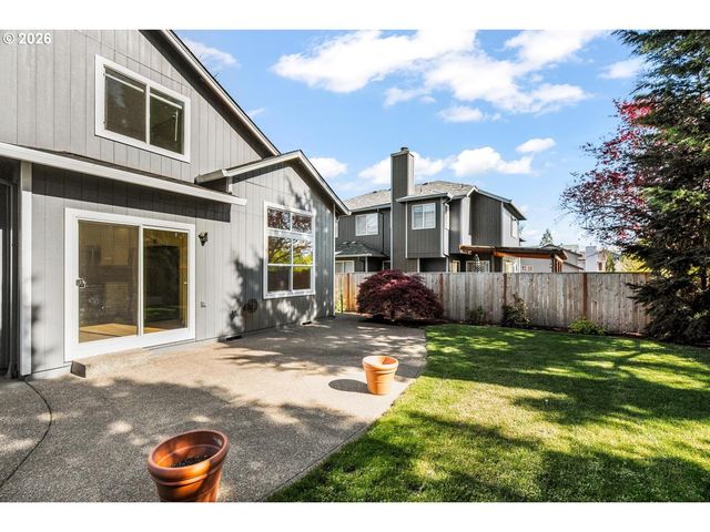 15469 Nw TRAKEHNER Way, Portland, OR 97229