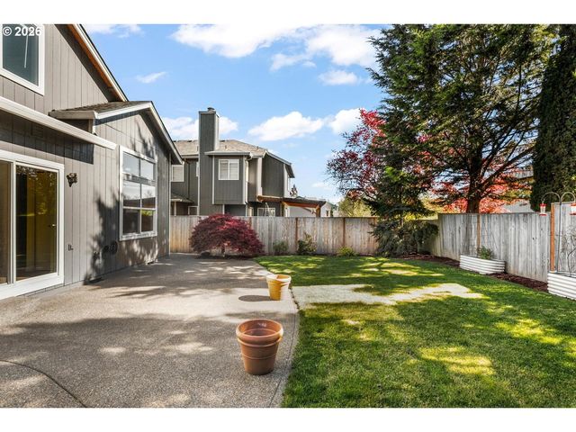 15469 Nw TRAKEHNER Way, Portland, OR 97229