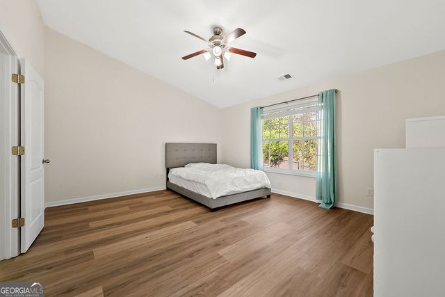 589 Woodland Park Ter, Lawrenceville, GA 30043