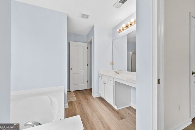 589 Woodland Park Ter, Lawrenceville, GA 30043