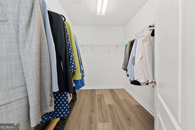 589 Woodland Park Ter, Lawrenceville, GA 30043