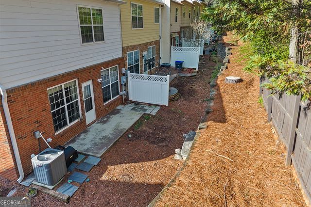 589 Woodland Park Ter, Lawrenceville, GA 30043