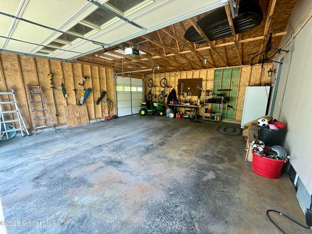 354 New Salem Road, New Scotland, NY 12186