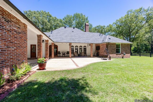 19919 Tucker Rd, Zachary, LA 70791