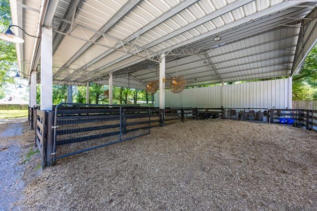 19919 Tucker Rd, Zachary, LA 70791