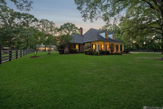 19919 Tucker Rd, Zachary, LA 70791