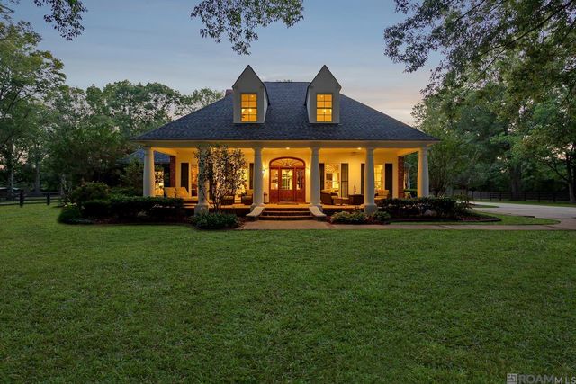 19919 Tucker Rd, Zachary, LA 70791