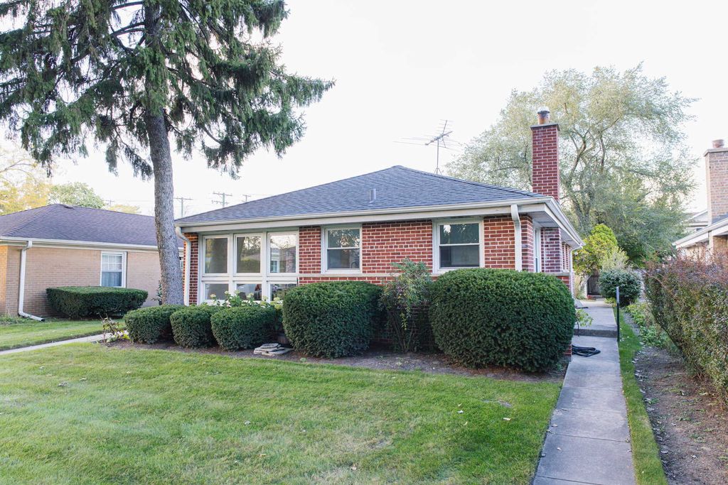 4440 Palma Place, Skokie, IL 60076 — photo 2