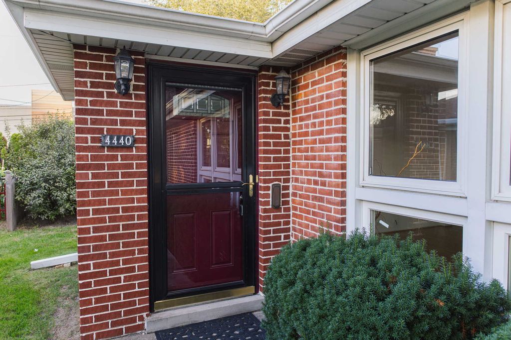 4440 Palma Place, Skokie, IL 60076 — photo 5