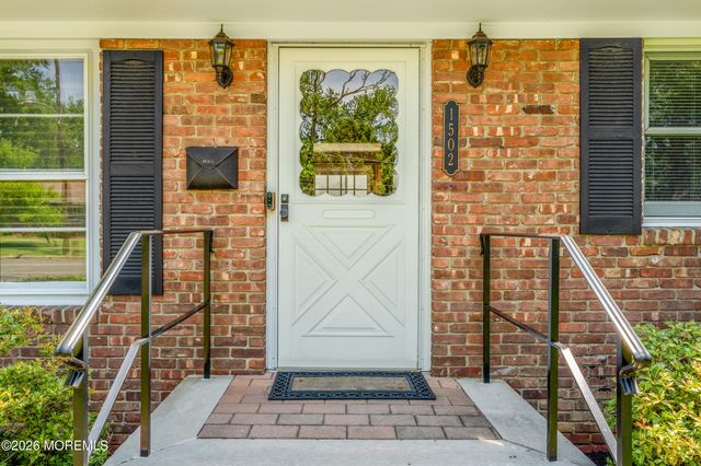 1502 Romaine Parkway, Ocean Twp, NJ 07712