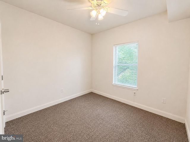 2005 N 17TH ST, Philadelphia, PA 19121