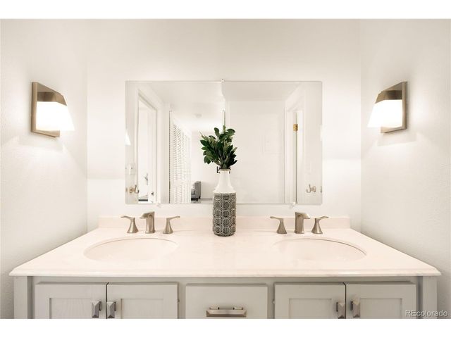 1365 Columbine St 103, Denver, CO 80206