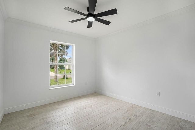 673 Cavern Terrace, Sebastian, FL 32958