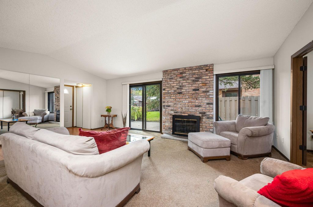 1070 Zanzibar Lane N, Plymouth, MN 55447 — photo 5