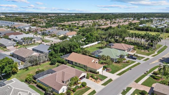 108 VENICE PALMS BOULEVARD 1, Venice, FL 34292