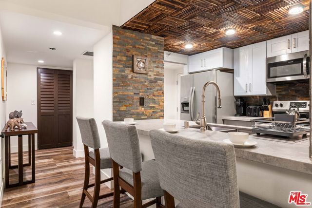 600 W 9th Street 115, Los Angeles, CA 90015