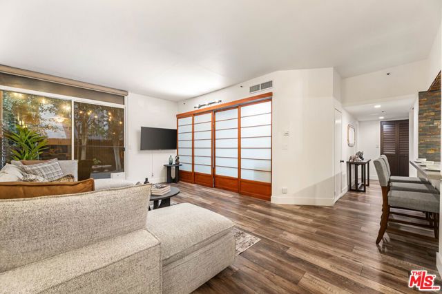600 W 9th Street 115, Los Angeles, CA 90015