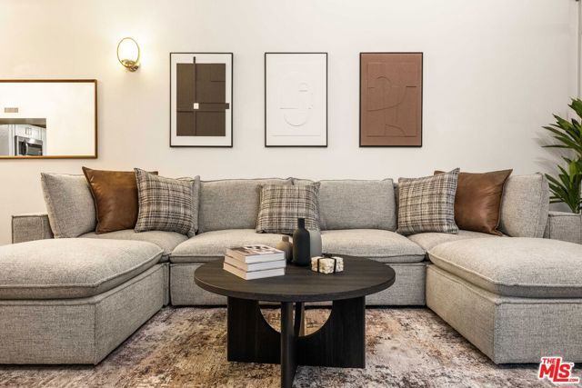 600 W 9th Street 115, Los Angeles, CA 90015