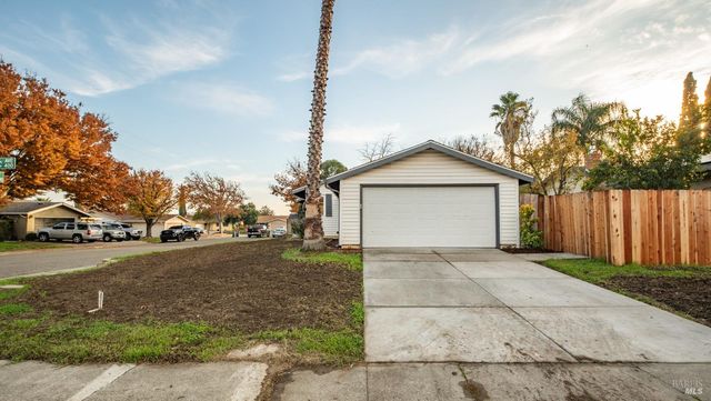 2611 Lilac St, Fairfield, CA 94533
