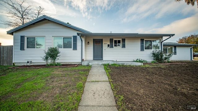 2611 Lilac St, Fairfield, CA 94533