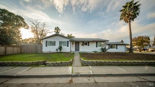 2611 Lilac St, Fairfield, CA 94533