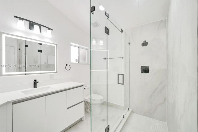 10153 NW 3rd Ct, Plantation, FL 33324