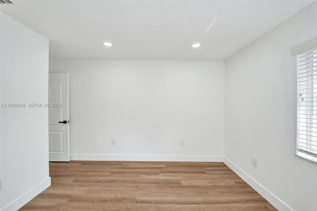 10153 NW 3rd Ct, Plantation, FL 33324