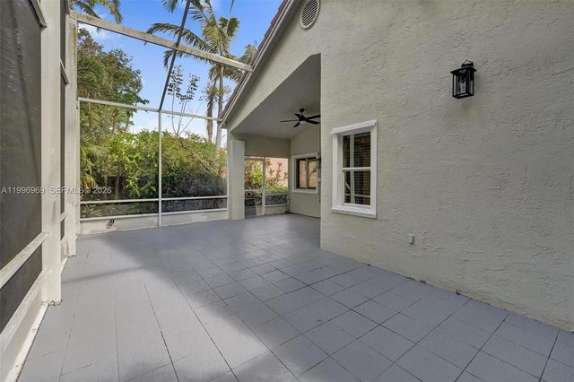 10153 NW 3rd Ct, Plantation, FL 33324