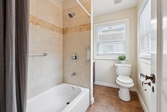 845 Woodland AVE, San Leandro, CA 94577