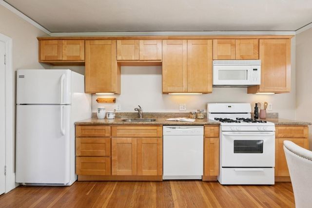 845 Woodland AVE, San Leandro, CA 94577