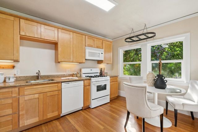 845 Woodland AVE, San Leandro, CA 94577