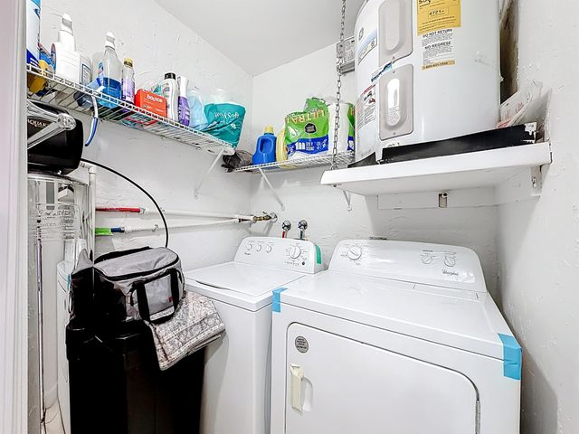 3586 La Playas Court D2, Greenacres, FL 33463