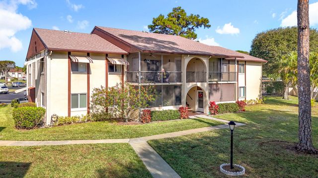 3586 La Playas Court D2, Greenacres, FL 33463