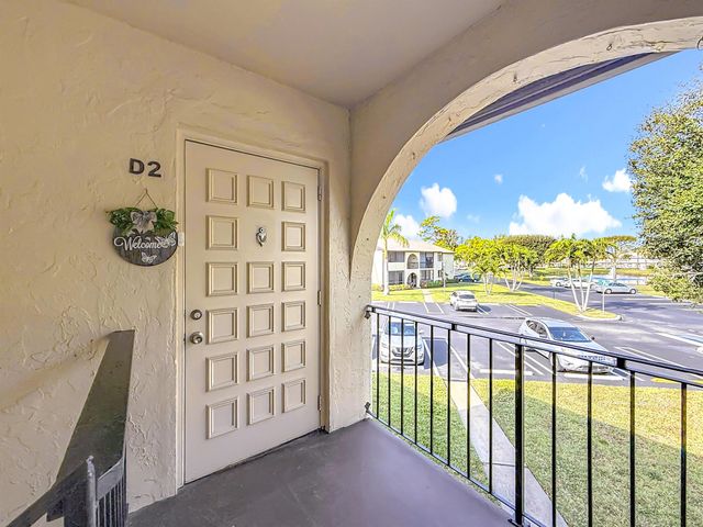 3586 La Playas Court D2, Greenacres, FL 33463