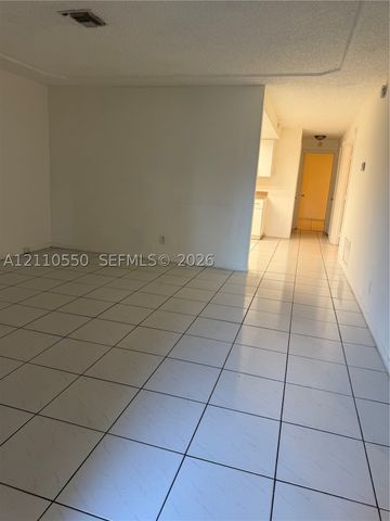 6532 SW 18th Ct 6532, North Lauderdale, FL 33068