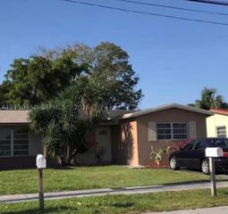 6532 SW 18th Ct 6532, North Lauderdale, FL 33068