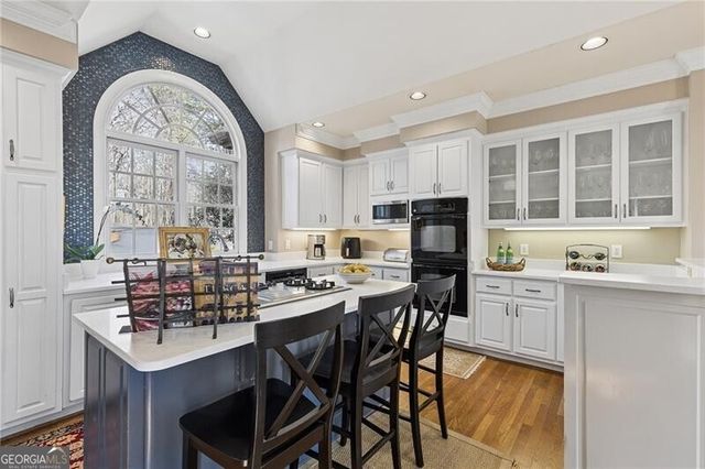 19 Summit Drive E, Big Canoe, GA 30143