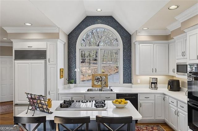 19 Summit Drive E, Big Canoe, GA 30143