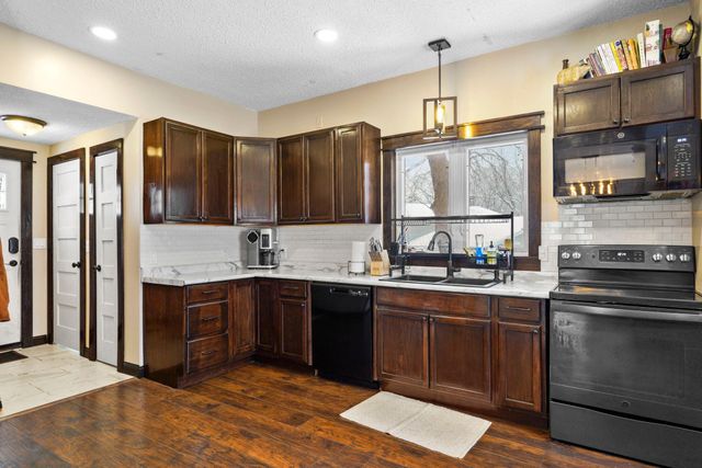 30120 Redwing Avenue, Shafer, MN 55074