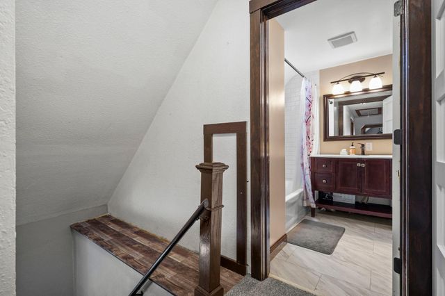 30120 Redwing Avenue, Shafer, MN 55074