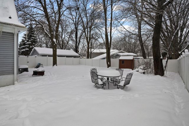 30120 Redwing Avenue, Shafer, MN 55074