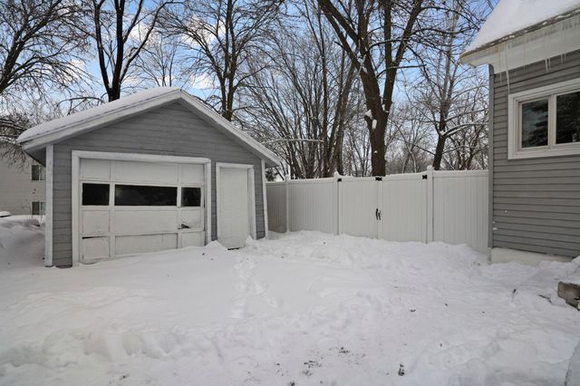 30120 Redwing Avenue, Shafer, MN 55074