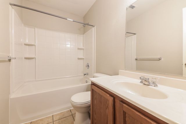 609 ROSEMARY Drive, Royse City, TX 75189