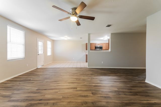 609 ROSEMARY Drive, Royse City, TX 75189